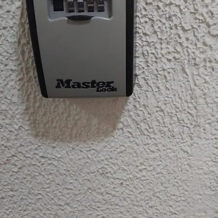 Moderno Con Vista Al Mar En *